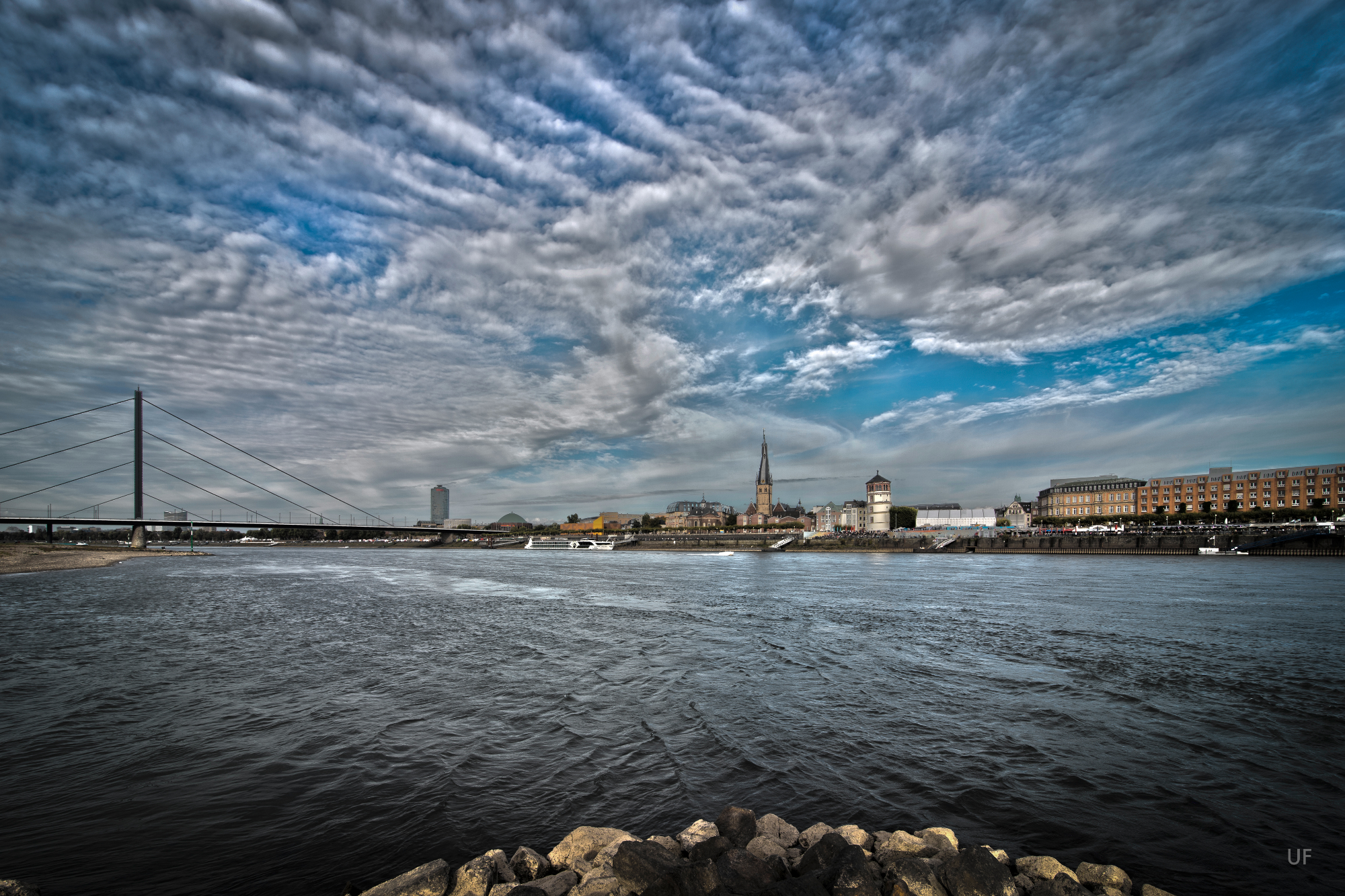 FRA5038HDR Bearbeitet