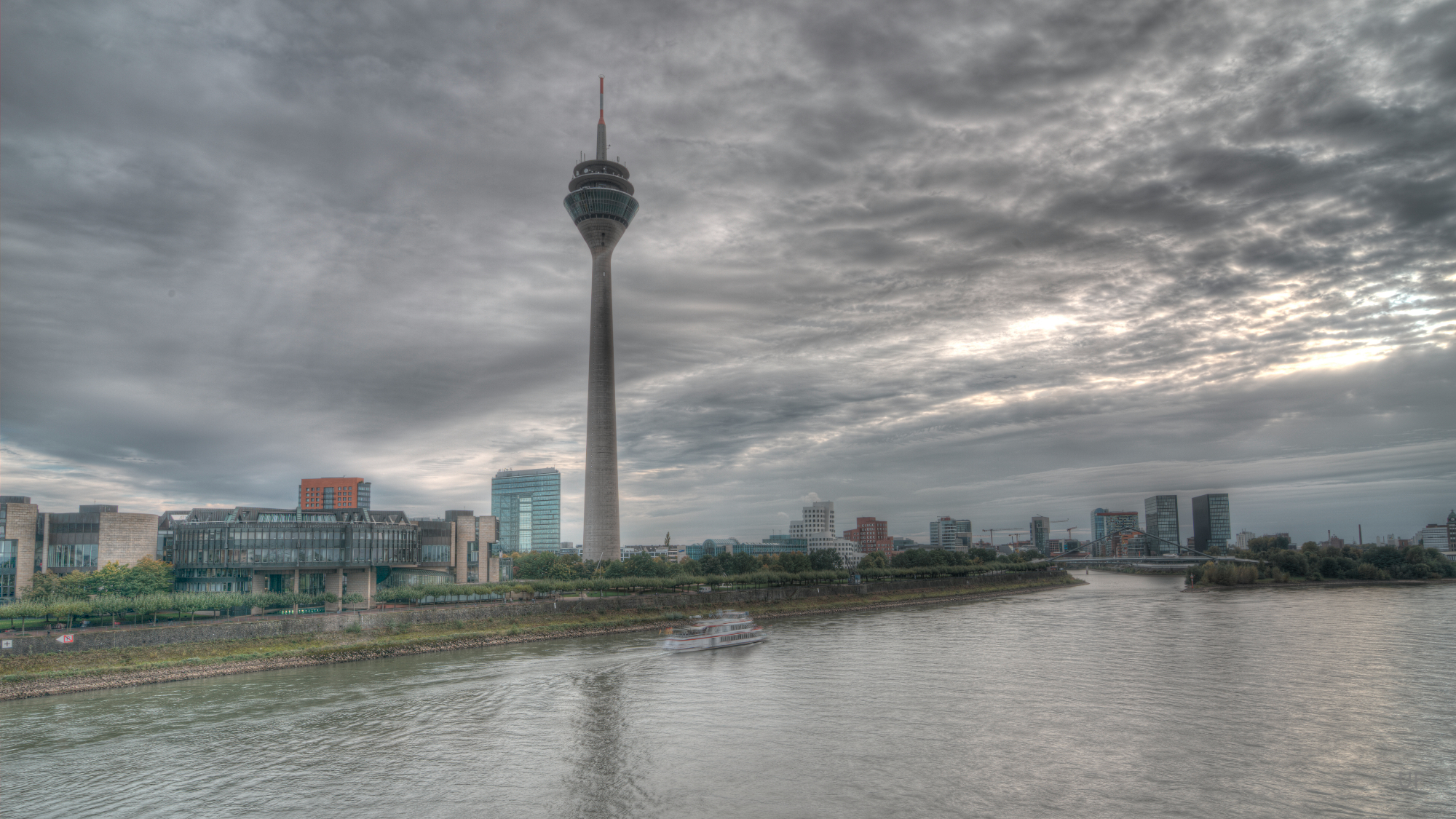 FRA5200And8more enhmal 2 Bearbeitet 2